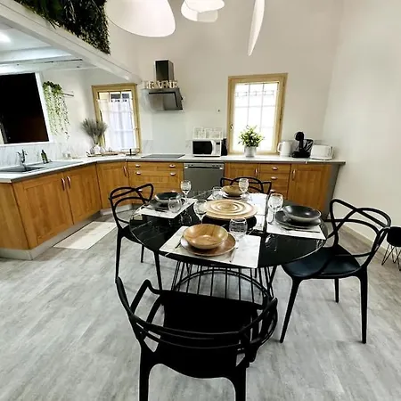 Maison De Village Sur Les Chemins De Compostelle *