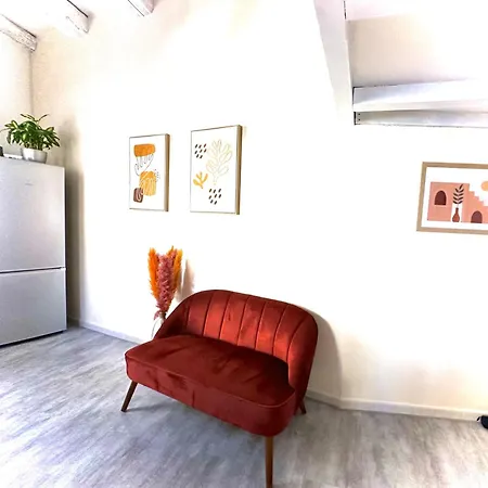 Maison De Village Sur Les Chemins De Compostelle Holiday home